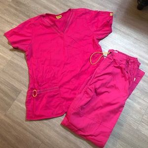 Wink Scrubs, size: Small, so cute!